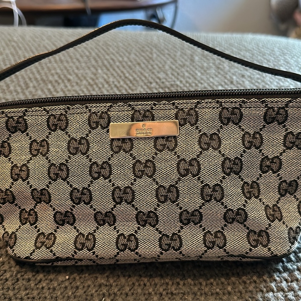 Gucci vintage mini handbag in excellent used condition!